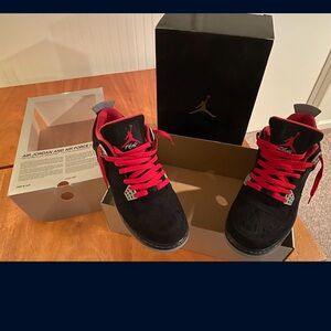 Jordan Air Force 4 premier